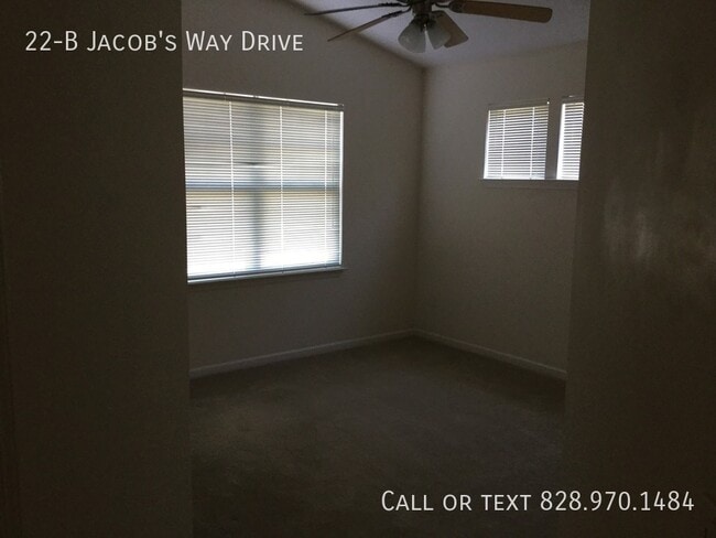 Building Photo - 22 Jacobs Way Dr