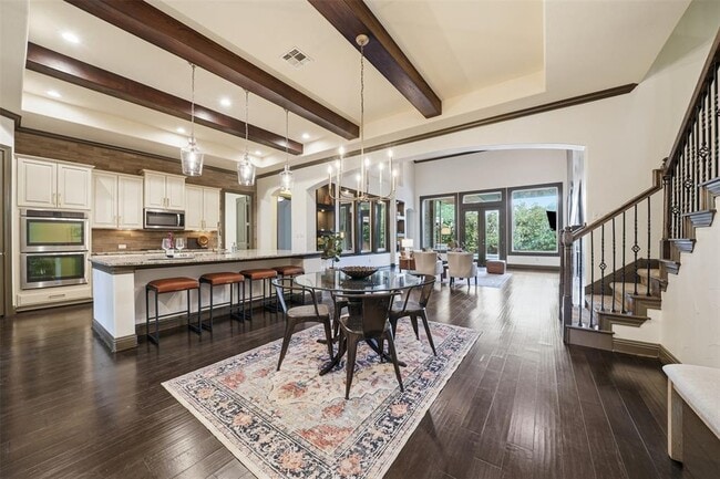 Building Photo - 8729 Vantage Point Dr