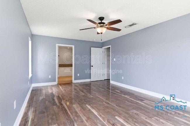 Building Photo - 14961 Greenwell Cir