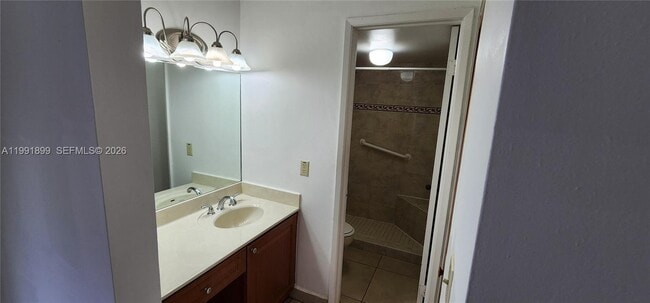 Building Photo - 9135 SW 125th Ave