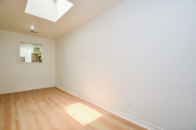 Building Photo - 7714 Teal Run Dr
