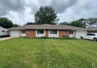 Building Photo - Charming 2Bed/1Bath Duplex