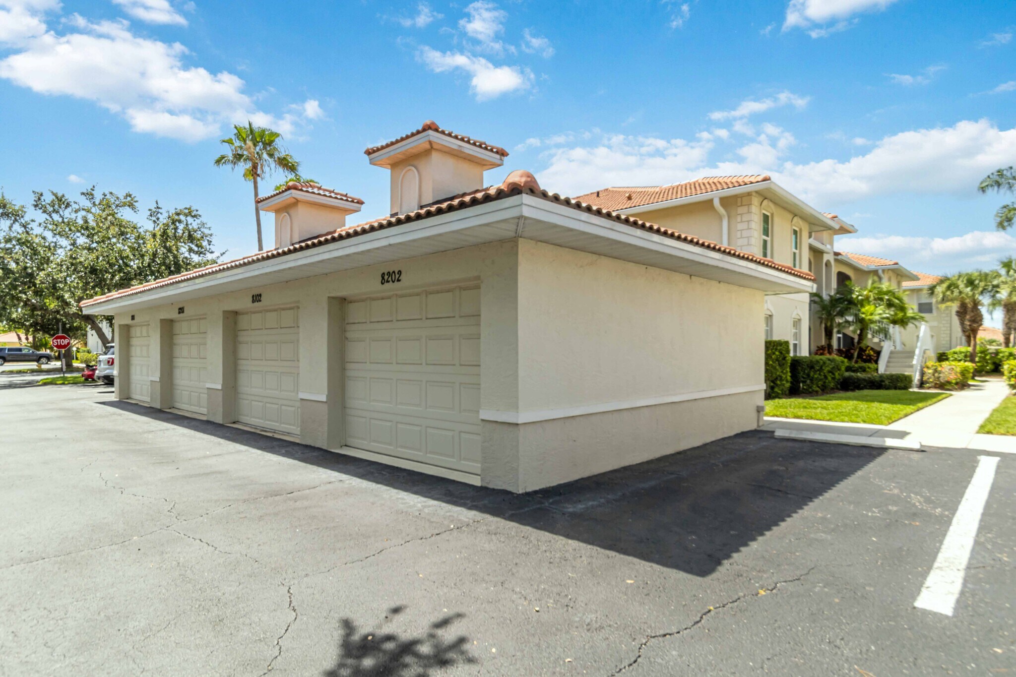 Building Photo - 8202 L Pavia Blvd