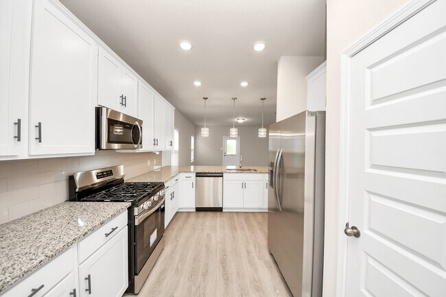 Building Photo - 8038 Wandering Glider Dr