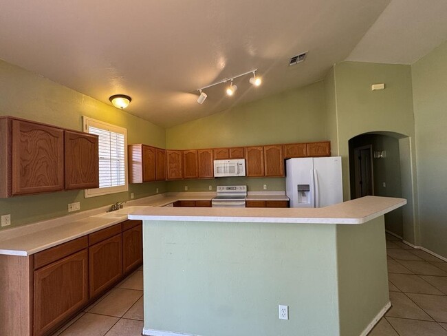 Building Photo - 3817 Camino Arroyo