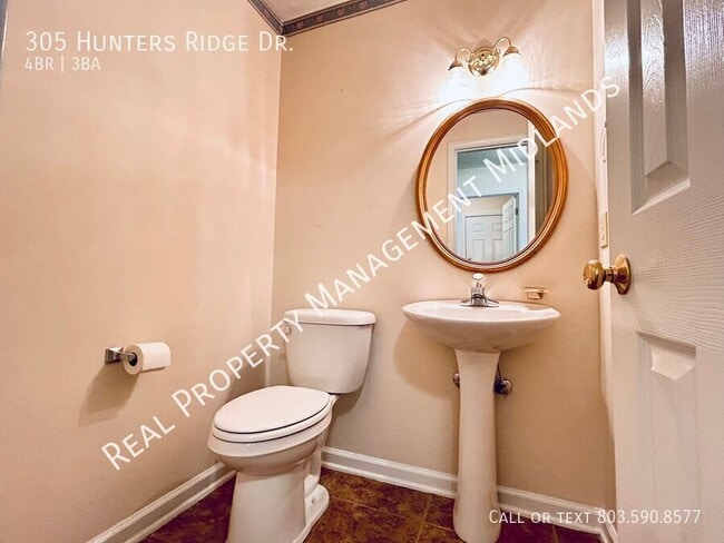 Building Photo - 305 Hunters Ridge Dr