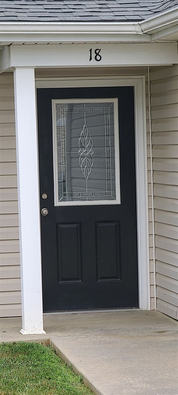 Building Photo - 18 Paige Dr