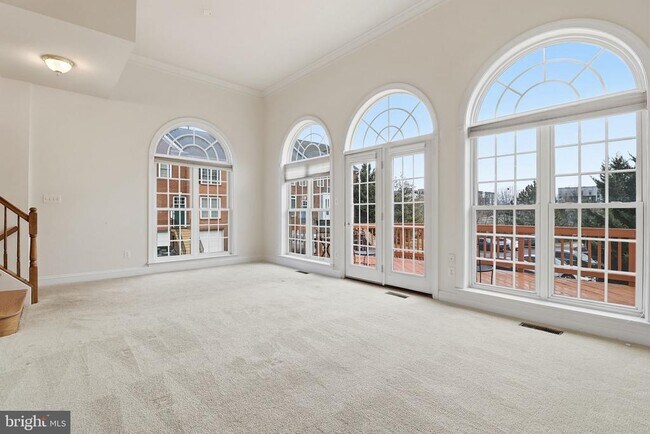 Building Photo - 21770 Ladyslipper Sq