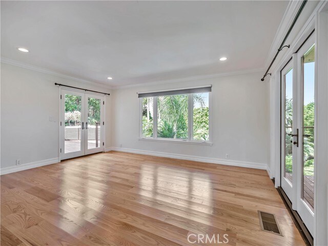 Building Photo - 3635 Serra Rd