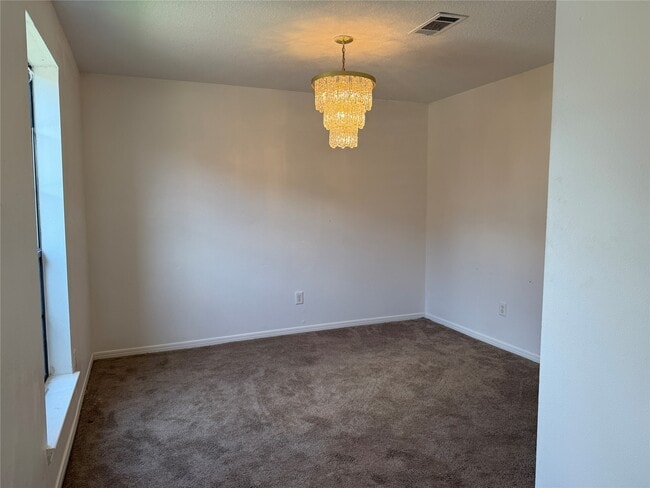 Building Photo - 13834 Trumpetvine St