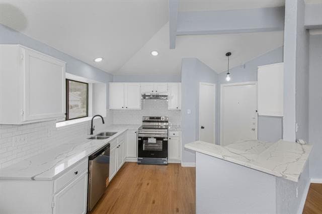 Building Photo - 400 Kalmia Dr