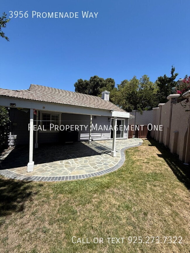 Building Photo - 3956 Promenade Way