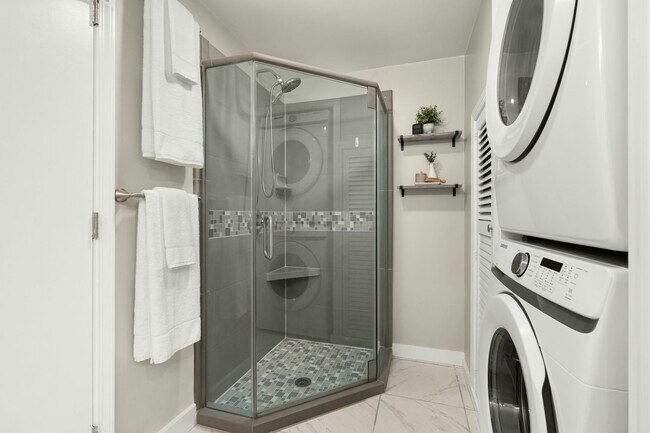 Building Photo - 123 Martin Luther King Jr Way