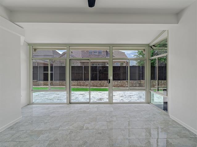 Building Photo - 12815 Lourdes Ln