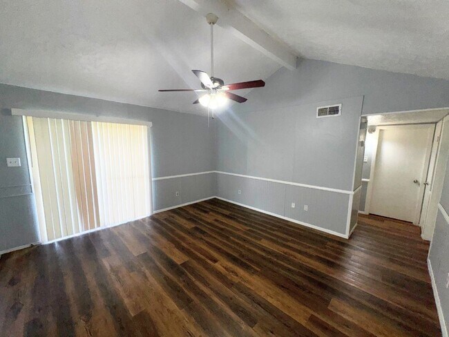 Building Photo - 4806 Ripple Creek Dr
