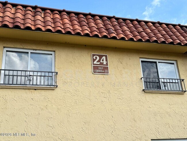 Building Photo - 3917 Corrida Ct