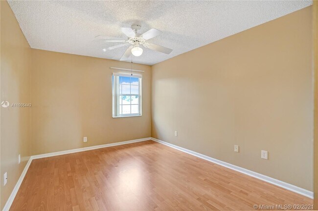 Building Photo - 18474 Old Princeton Ln