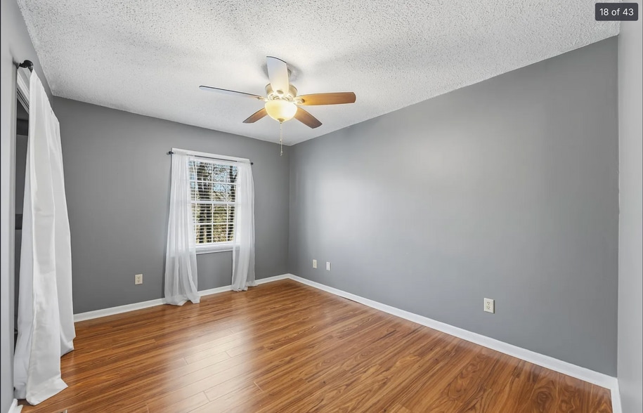 Building Photo - 753 Cahaba Manor Trl