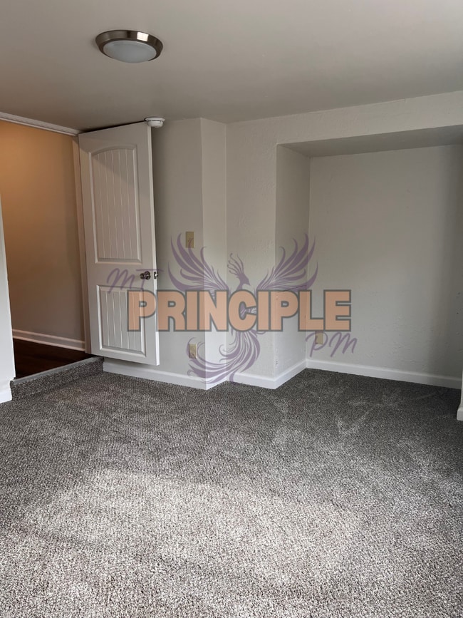 Building Photo - Charming 3 bedroom home for Rent
