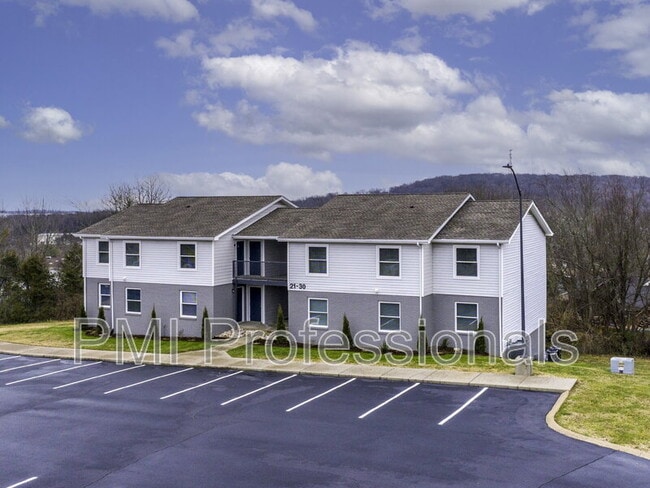 Building Photo - 121 Kingsridge Dr