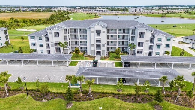 Building Photo - 12140 Wellen Golf St