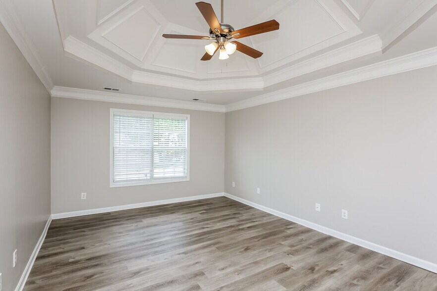 Building Photo - 785 Georgian Hills Dr