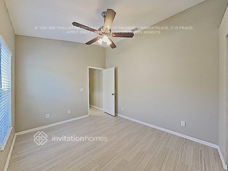 Building Photo - 27643 Sora Blvd