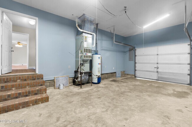 Building Photo - 209 McCoy Ave