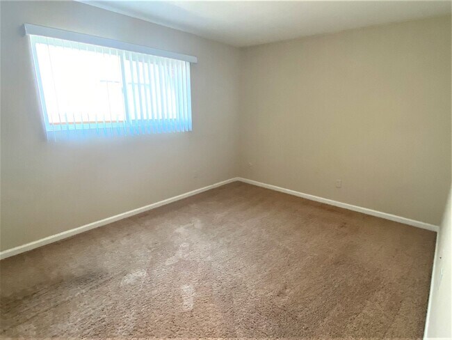 Building Photo - Charming Mira Mesa Home for Rent