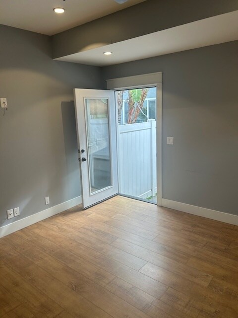 Master bedroom to patio - 1534 Manhattan Beach Blvd