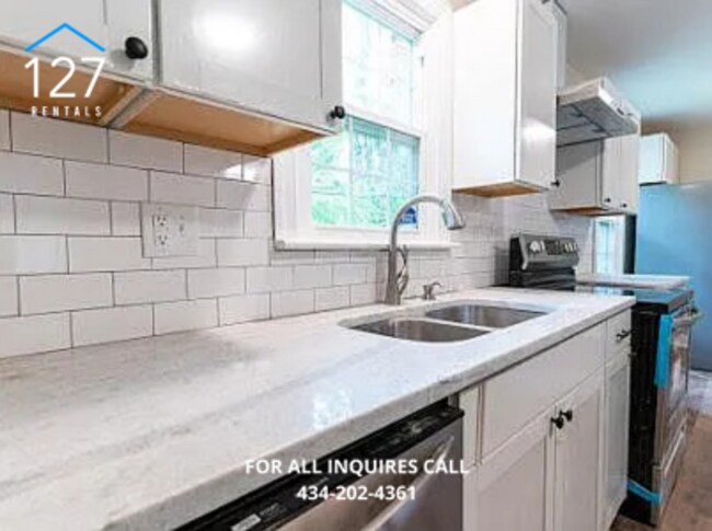 Building Photo - Spacious 2-Bedroom in the Heart of Lynchburg
