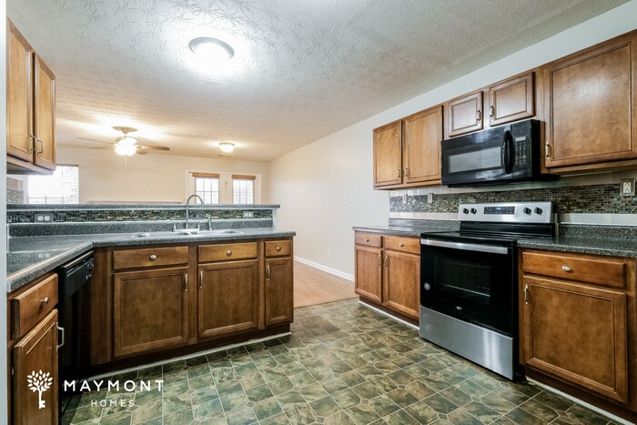 Building Photo - 3685 Harvest Dr