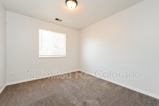 Building Photo - 4726/4728 S Lincoln St.