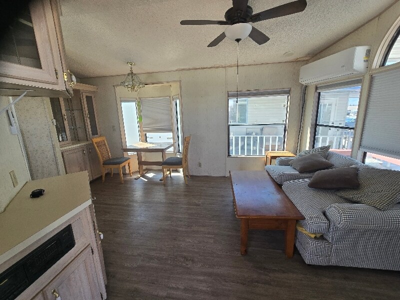 Building Photo - 1225 N Dixie Downs Rd