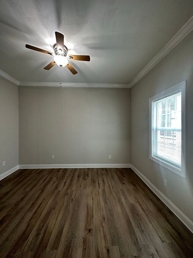 Building Photo - Rental in Bayou St. John Neighborhood