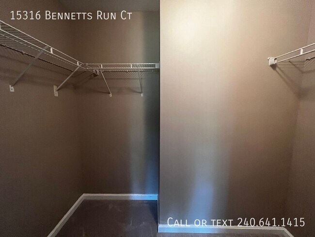 Building Photo - 15316 Bennetts Run Ct