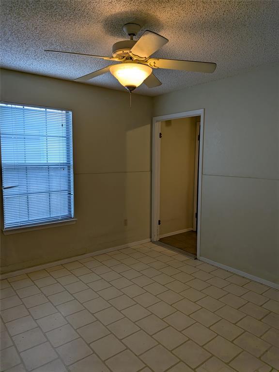 Building Photo - 1507 Earle St