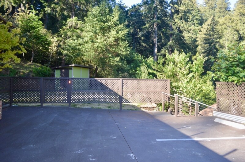 Building Photo - 49 Conifer Way