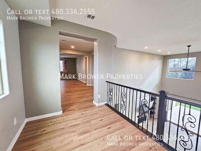 Building Photo - 3345 E Indigo St