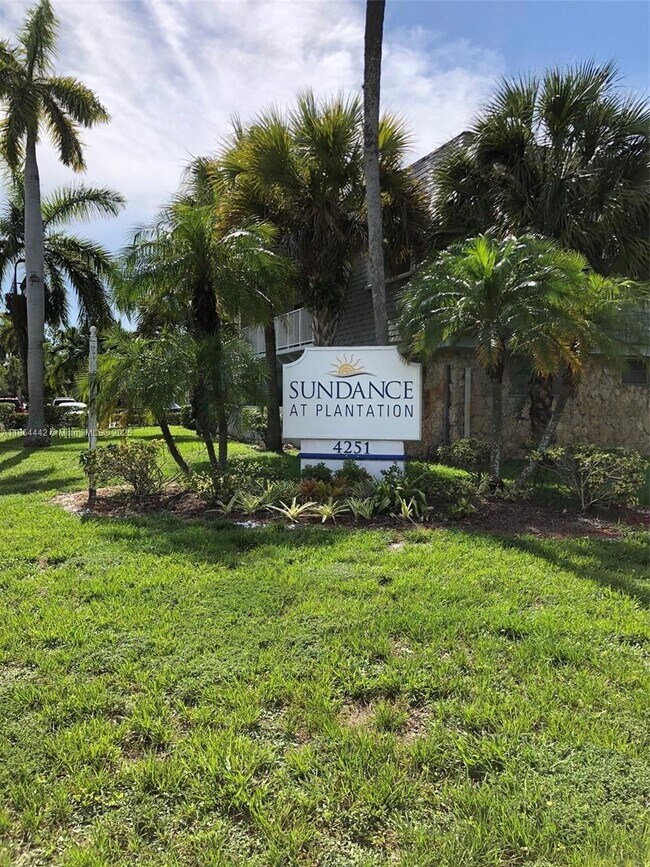 Primary Photo - 4251 NW 5th St