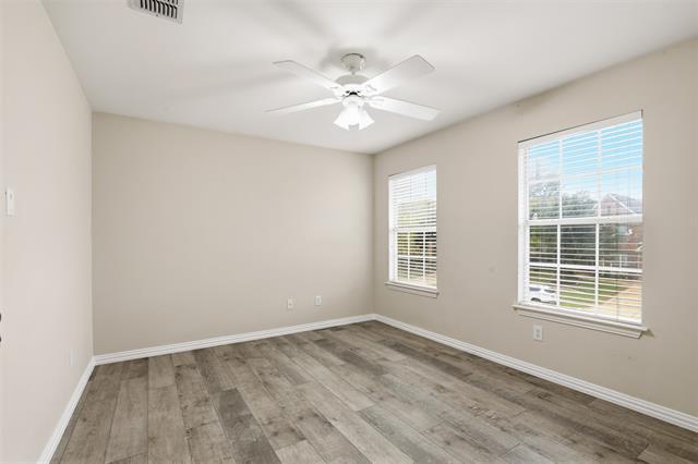 Building Photo - 1956 N Port Ct