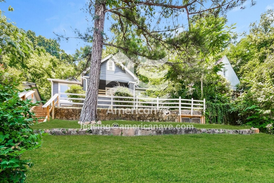 Building Photo - 7013 4th Ave S