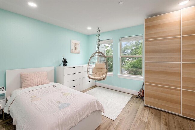 Building Photo - 12914 Leatherback Ln