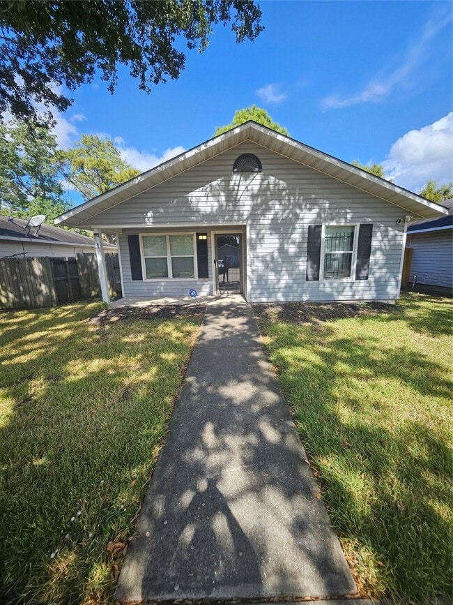 Building Photo - 11811 Greenmesa Dr