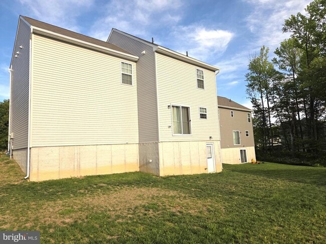 Building Photo - 57 Madison Paige Dr