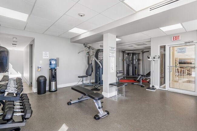 Building Photo - 1200 S Ocean Blvd