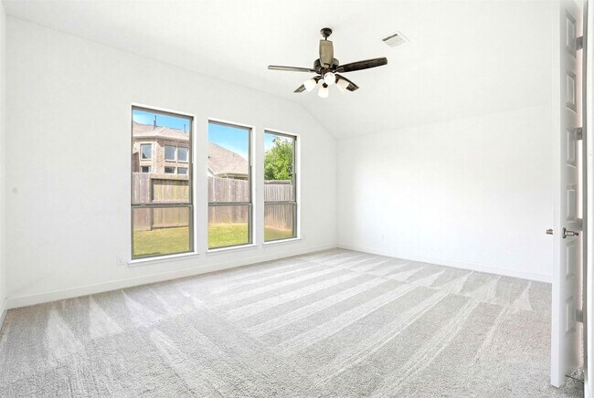 Building Photo - 2202 Mallow Ln
