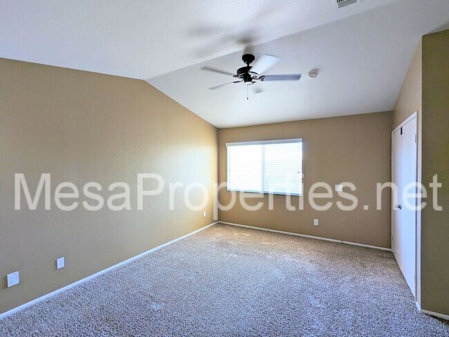 Building Photo - 14747 Amber Ct