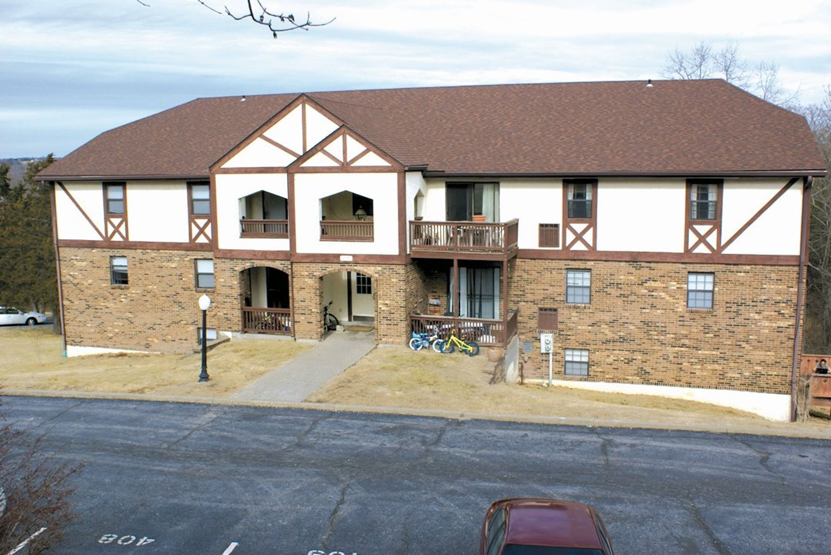 Interior Photo - Southern Hills Townhouses &amp; Apartments...