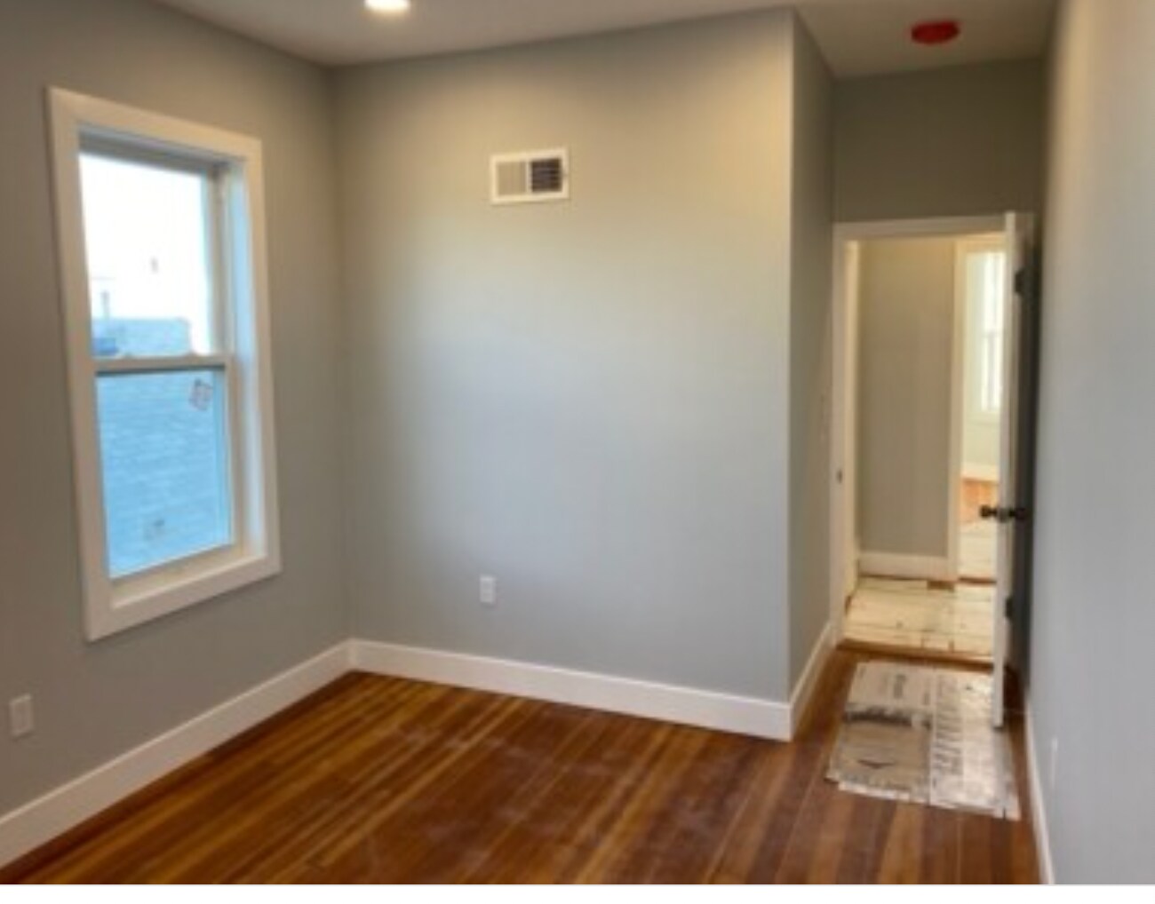 Building Photo - 31 Faywood Ave